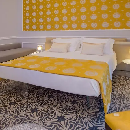 ホテル Palazzo Marletta Luxury House カターニア